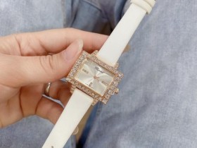      时尚单表肖邦  Chopard  ✨  ‼️牛皮表带系列——高级珠宝系列手表