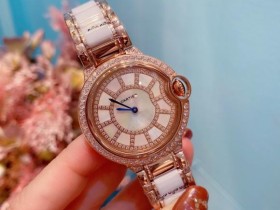 .卡地亚蓝气球系列钻石手表 超美此款限量版在珠宝圈子得不行 瑞士石英机芯