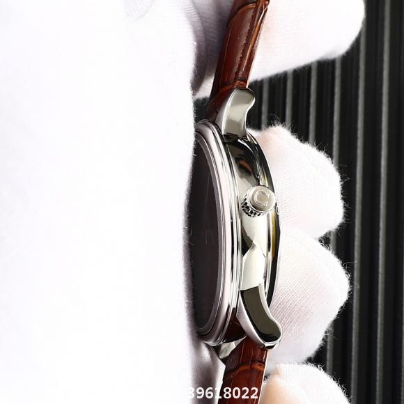 实物拍摄欧米茄-OMEGA  类型 男士腕表