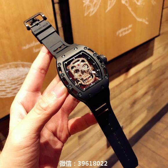 RichardMille理查德米勒RM052霸气骷髅盘系列大胆创新．引无数土豪折腰的男装腕表