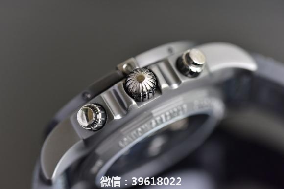 .【GF全新演绎】百年灵机械计时44mm黑钢腕表