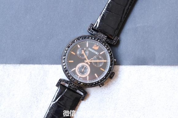 黑钻石施华洛世奇 Swarovski 这款精致耀眼的Era Journey运动型计时手表