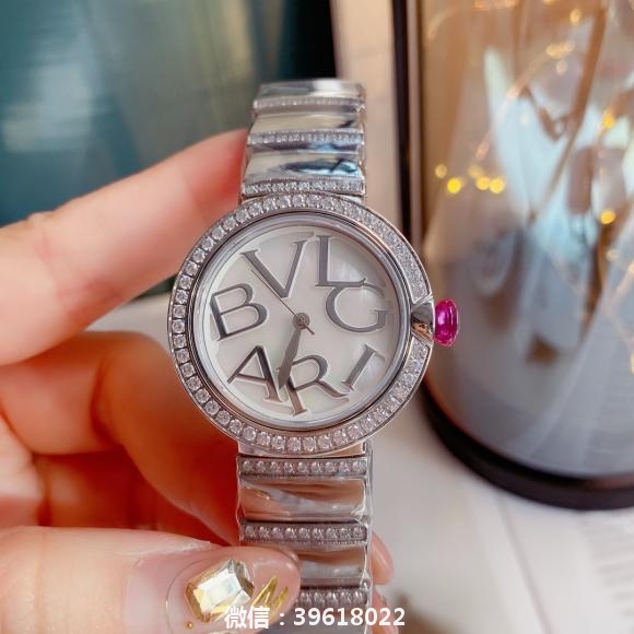 BVLGARI 宝 格丽LVCEA系列 贝壳字母标面 石英女表手表