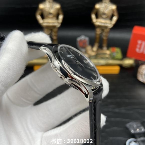 百达翡丽古典系列——5227腕表