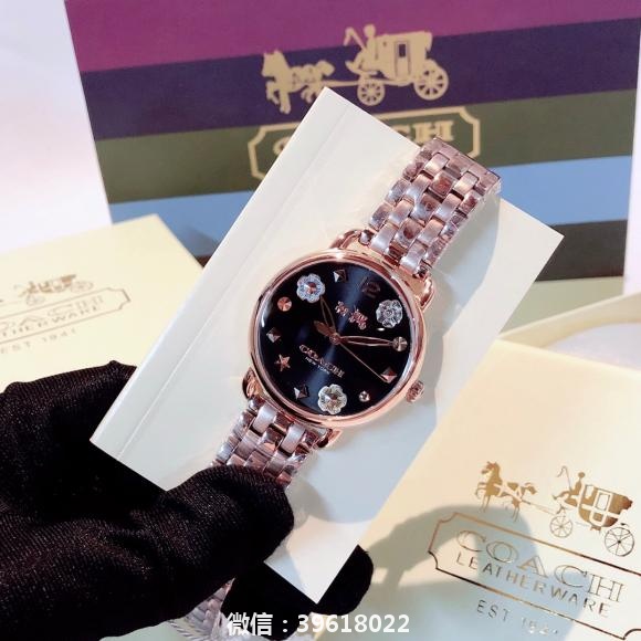 蔻驰-COACH纽约轻奢时尚品牌-这款手表最大的特色就是字面设计