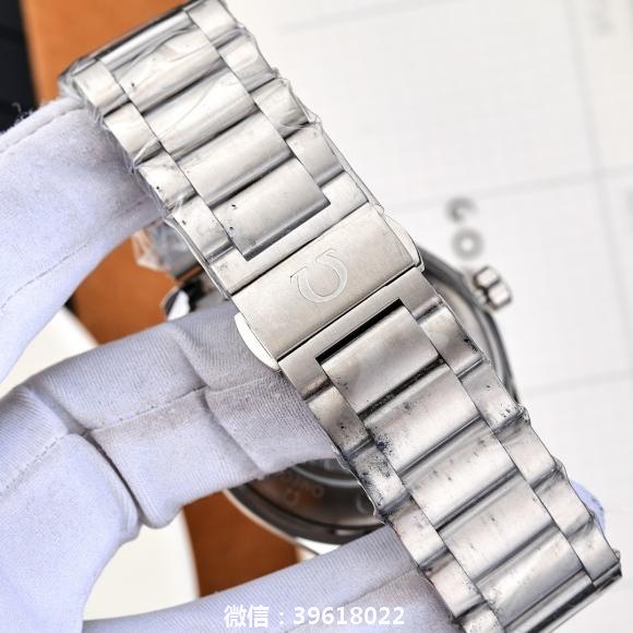 实物拍摄欧米茄-OMEGA  海马系列  新款独家首发类型 男士四针月相腕表