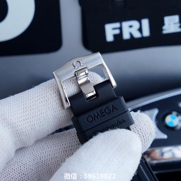 ♨最新力作——OMEGA欧米茄全新海马 300M系列多功能男士腕表