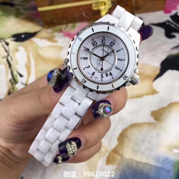 香奈儿ChanelJ12系列女款石英腕表
