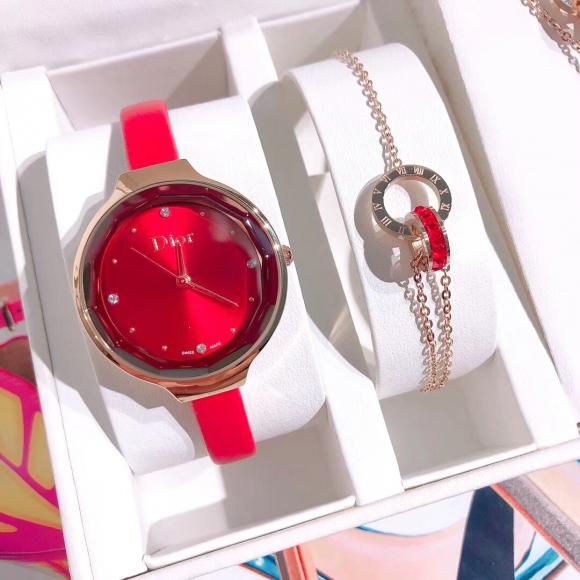 迪奥Dior  新品上市 女仕五件套手表 进口石英机芯