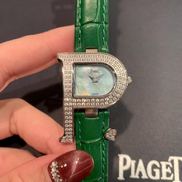 伯绝做为全世界最著名的顶级珠宝品牌Piaget从未让那些倾慕其品牌设计元素的炒粉们失望过