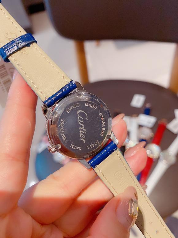 白钻.玫钻「麦芽糖」卡地亚最新推出的高级珠宝系列腕表