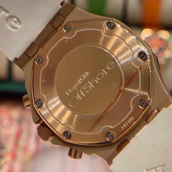 白钻 枚钻实拍 独家发售 品鉴最新皇家橡树离岸系列计时石英腕表