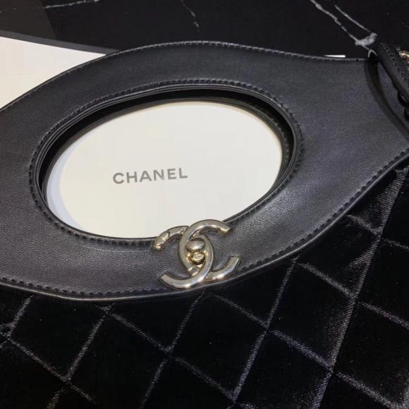 Chanel香奈儿包包31bag 天鹅绒配以小牛皮与金色金属 购物袋 单肩手拿  尺寸 34x40x11cm