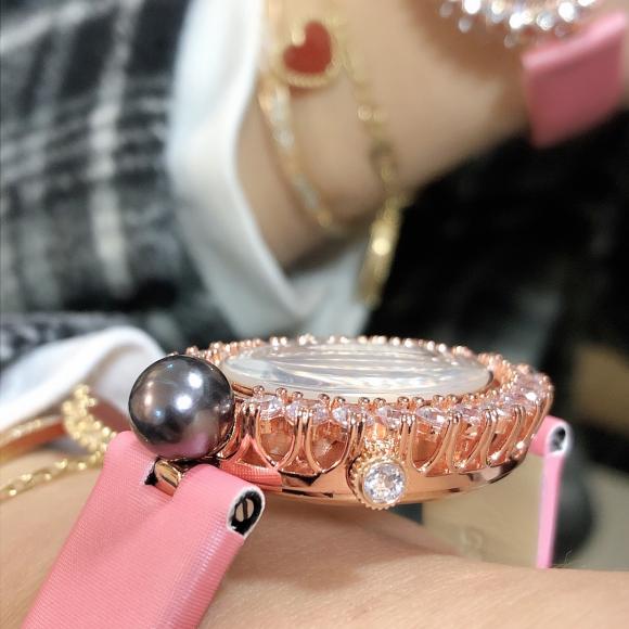 调价宝玑-Breguet ™️珠宝系列 现推出石英版本 宝玑GJ29BB8924/5D58 雕花珍珠贝母 镶钻 女士腕表