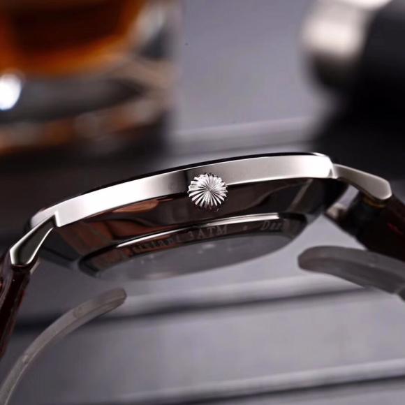 伯爵-PIAGET⚡️⚡️⚡️最新简洁时尚男士机械腕表