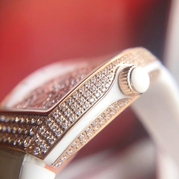 店长推荐款 高品质版本  FranckMuller法兰克穆勒FMV32高级珠宝系列瑞士石英尺寸32*42.3mm