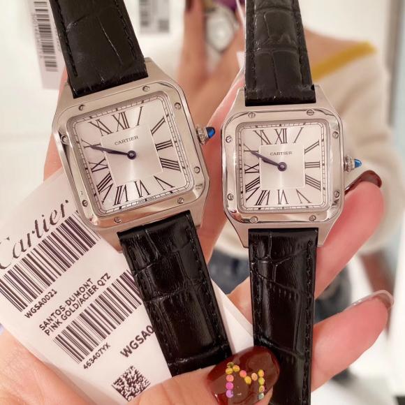 ..实拍升级版✨卡地亚（Cartier ）新款超薄山度士腕表