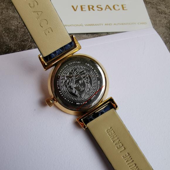 最新款范思哲Versace专柜同步上市