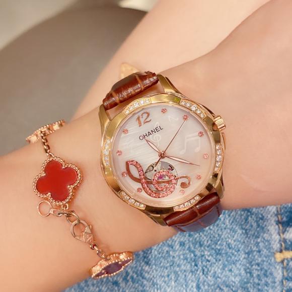 陶瓷「麦芽糖」香奈儿新款女装机械腕表