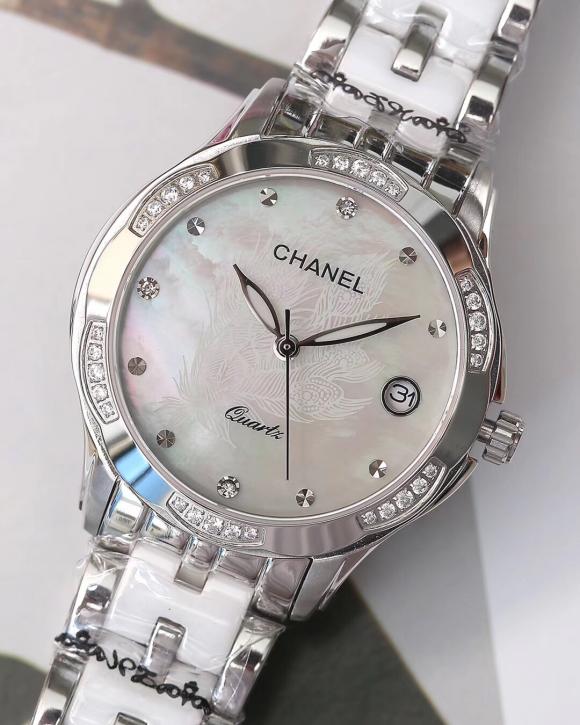 香奈儿CHANEL---优雅气质陶瓷女士腕表