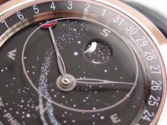 百达翡丽星空5102天月款日内瓦苍穹系列你可想象把星空佩戴在腕上吗？这款星空腕表