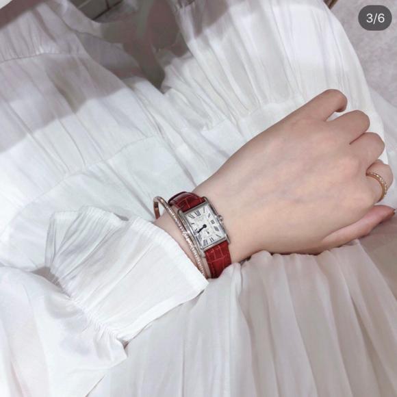 原装一比一 浪琴超好看的小红表浪琴-Longines戴卓维纳系列 精致两针半女士腕表