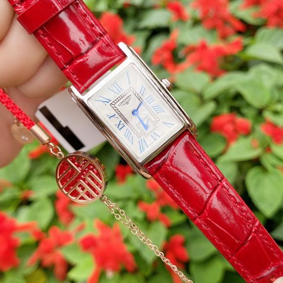 白 白钻 原装一比一浪琴超好看的小红表浪琴-Longines戴卓维纳系列 精致两针半女士腕表