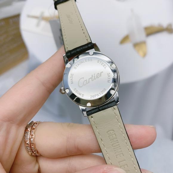 魅力璀璨   白钻 玫钻最新上手图卡地亚(Cartier)最新推出的高级珠宝系列腕表