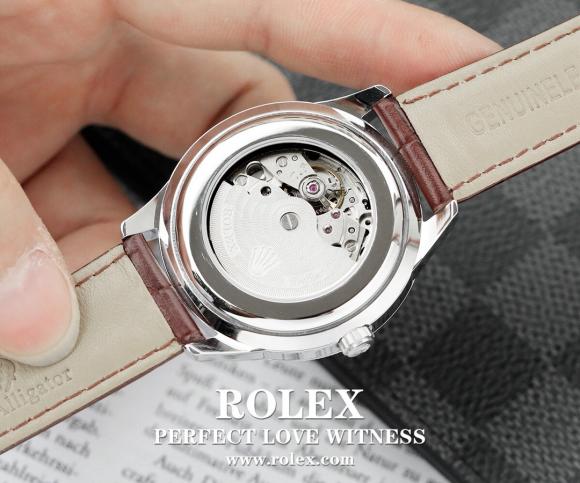 劳力士Rolex(情侣对表)得体大方的设计理念简约而典雅的316L精钢壳套