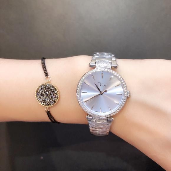 枚 钻石➕30新款⚡⚡迪奥Dior 女士腕表