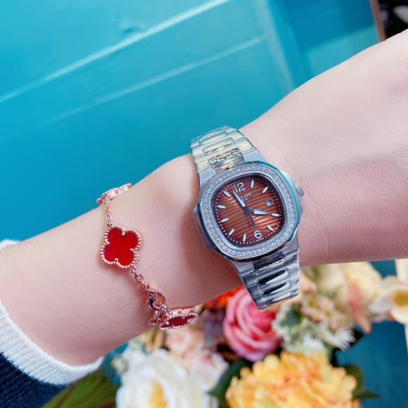百达翡丽-鹦鹉螺系列7011玫瑰金针女表腕表