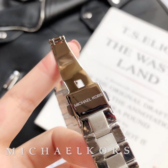 MichaelKors迈克柯尔手表三件套 配手镯×2