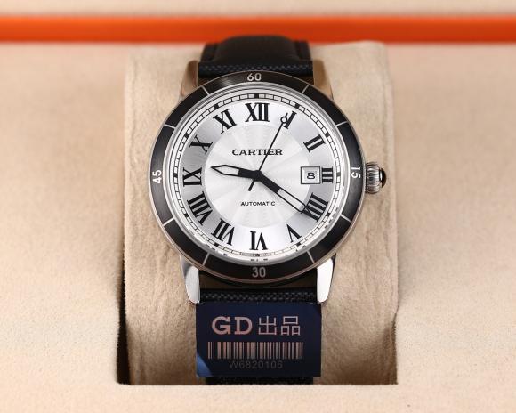 ️爆款回货️【优雅绅士 复古气质】经典爆款卡的亚Ronde Croiere de Cartier系列腕表