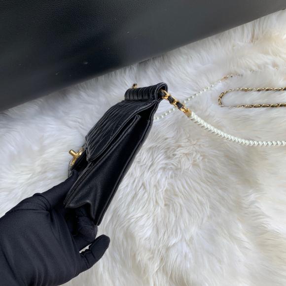 原单品质 ✨全球爆款(链条小珍珠)珍珠包✨两个Size 大号 21×5×14cm 小号 15×5×15cm