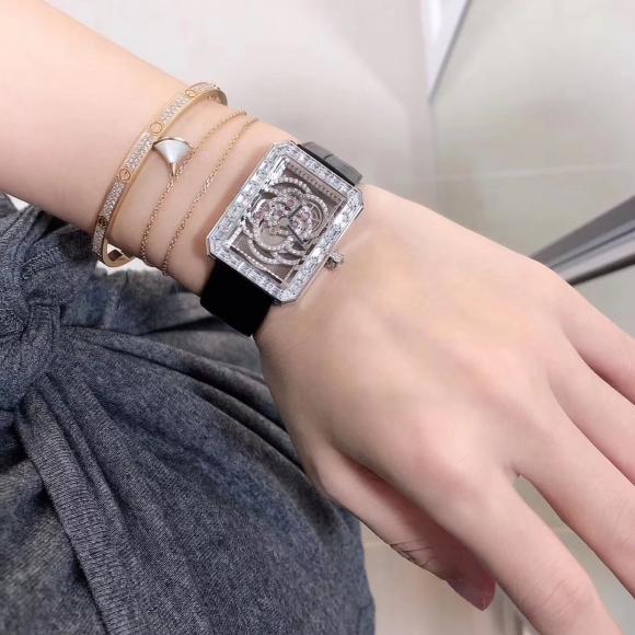 方钻0 鳄鱼皮➕200实拍 新品预售 香奈儿Première代表了香奈儿最原始的腕表