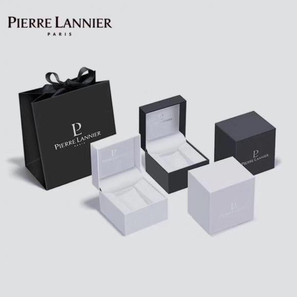 配全套包装Pierre Lannier法国连尼亚小众手表 尺寸33*6.8毫米
