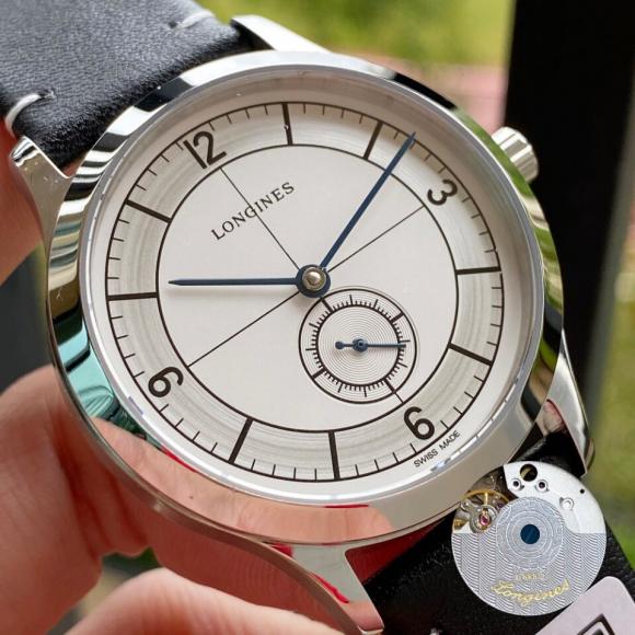 纤薄臻品  1:1复刻 皮革款式️️ 浪琴最新设计精致腕表