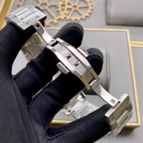 浪琴LONGINES系列 康卡斯多功能六针表壳精钢（做工优质）表带 进口胶带/顶级316精钢机芯