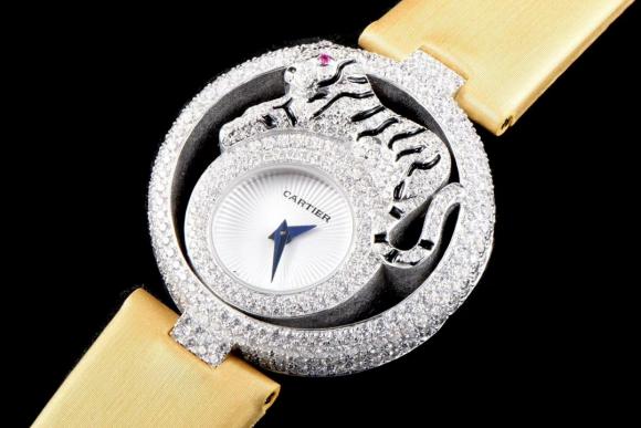 各家钟表品牌都喜欢将珠宝与腕表