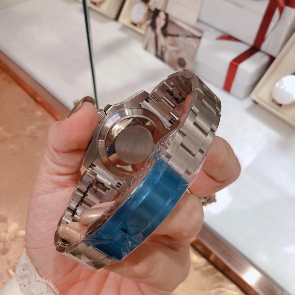 劳力士⚙️机械 全自动 水鬼系列蓝宝石镜面 ...陶瓷圈‼️质量特别好