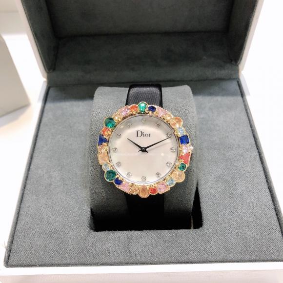 「.金❗️」迪奥-Dior 新推出了「La D De Dior Cocotte」高级珠宝腕表
