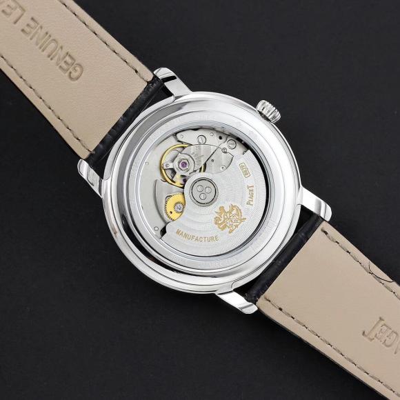 品牌:伯爵系列 Altiplano系列款式 :男士时尚腕表