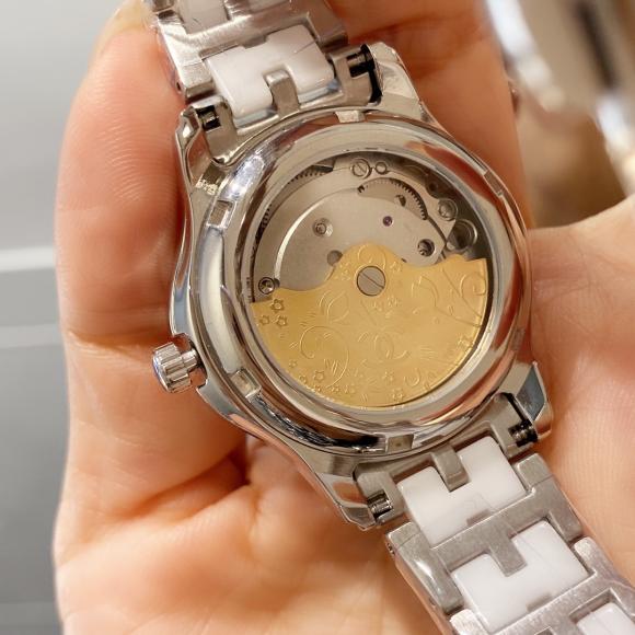 香奈儿- Chanel 新款女装机械腕表