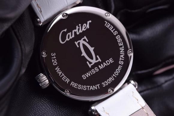 Cartier卡地亚  （时尚设计 佩戴高雅）\r商品详情Cartier 卡地亚\r机芯