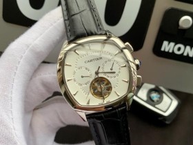 卡地亚-Cartier优雅男士腕表