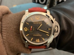新款发布佩纳海PAM00498  Panerai 新春贺岁版