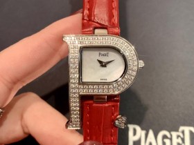 伯绝做为全世界最著名的顶级珠宝品牌Piaget从未让那些倾慕其品牌设计元素的炒粉们失望过