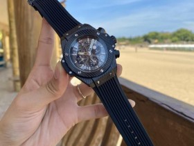 自然海景 为你解析新款HB做为一款最值得入手“运动型”的大块腕表