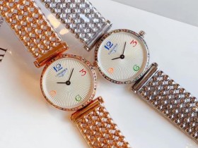 玫浪琴嘉兰 单排钻瑞士石英 佩戴一款适合自己的手表是很重要的社交搭配