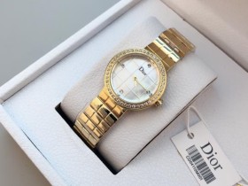 Dior-迪奥网格女表以唯美时尚和精湛品质,成就心之所属饱满圆润的腕表